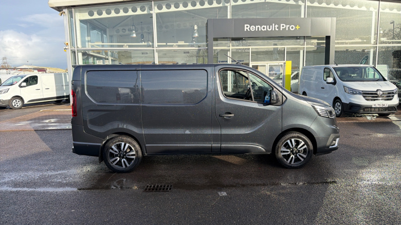 Renault Trafic Swb Diesel SL30 Blue dCi 170 Extra Sport [Safety] Van EDC